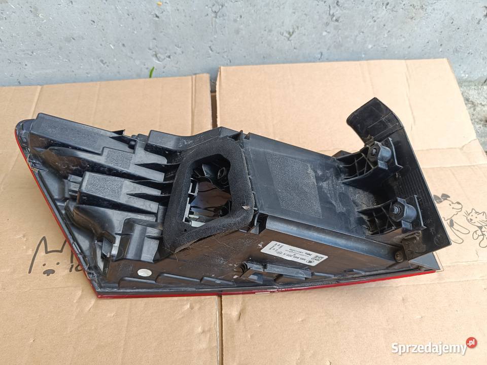 Skoda Kodiaq lampa prawa tył 565945208A Kraków sprzedam