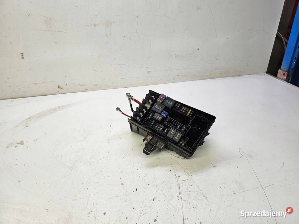SKRZYNKA BEZPIECZNIKÓW AUDI Q3 F3 VW 5Q0907361G Skrzynki bezpieczników Układ elektryczny, zapłon śląskie Przystajń