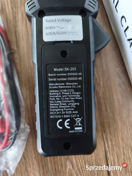 nowy multimetr cęgowy Snakol sk203 świętokrzyskie Sandomierz sprzedam