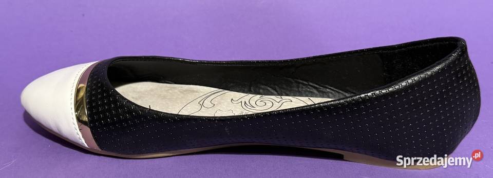 Czarne baleriny z białym czubkiem skórzana Żyrardów
