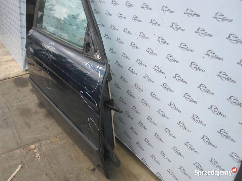 BMW E38 LIFT 01r drzwi prawe przód