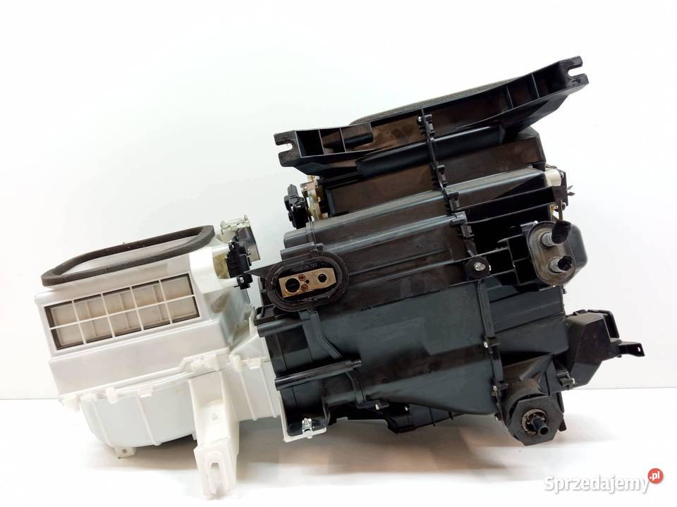 NAGRZEWNICA Honda FRV I 20042009