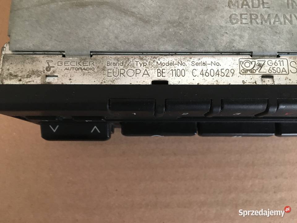 MERCEDES W124 RADIO BECKER EUROPA 2000