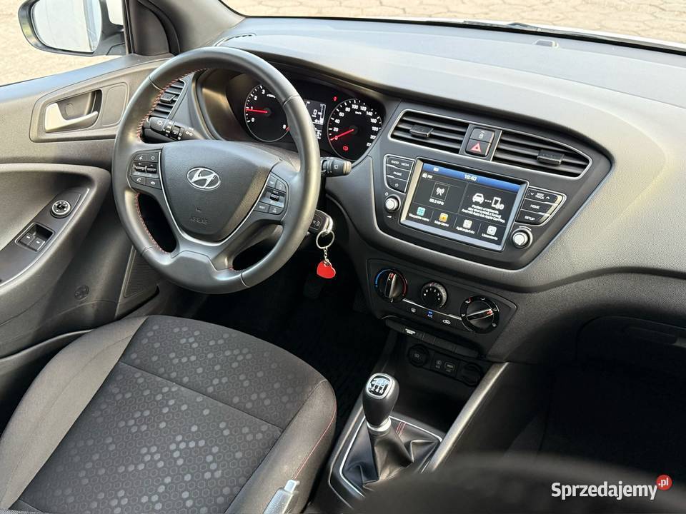 Hyundai i20 2020 84 11 stan idealny nieuszkodzony Miastko
