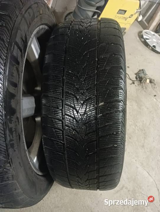 Opony zimowe 215 x 50 x 17 dwie sztuki Samochodowe Lublin