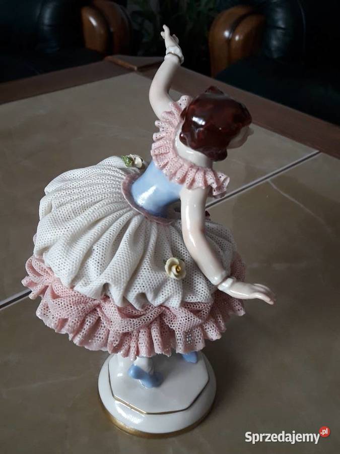 VOLKSTEDT BALETNICA FIGURA KORONKI ANTYK lubelskie
