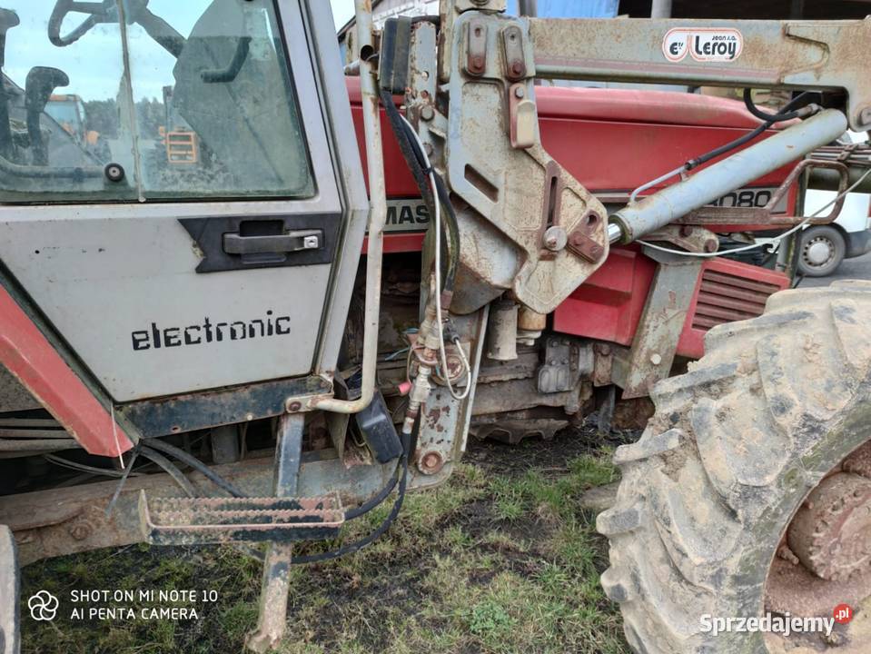 Ładowacz czołowy Facheux F3 Massey Ferguson nieuszkodzony wielkopolskie Łobżenica