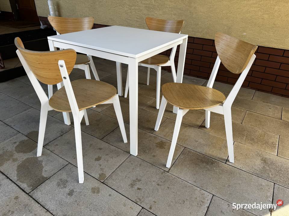 Stół kuchenny biały kwadratowy nie rozkładany4