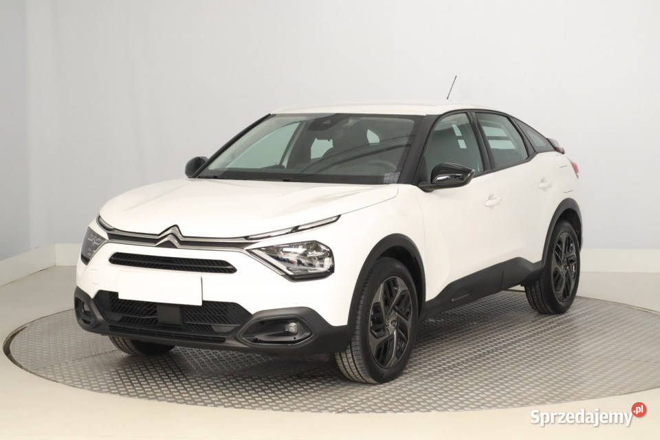 Citroen C4 12 PureTech asystent pasa ruchu