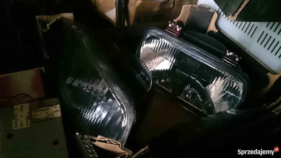 Nowe lampy Zelmot do Poloneza Borewicza osobowe Pozostałe Ryki