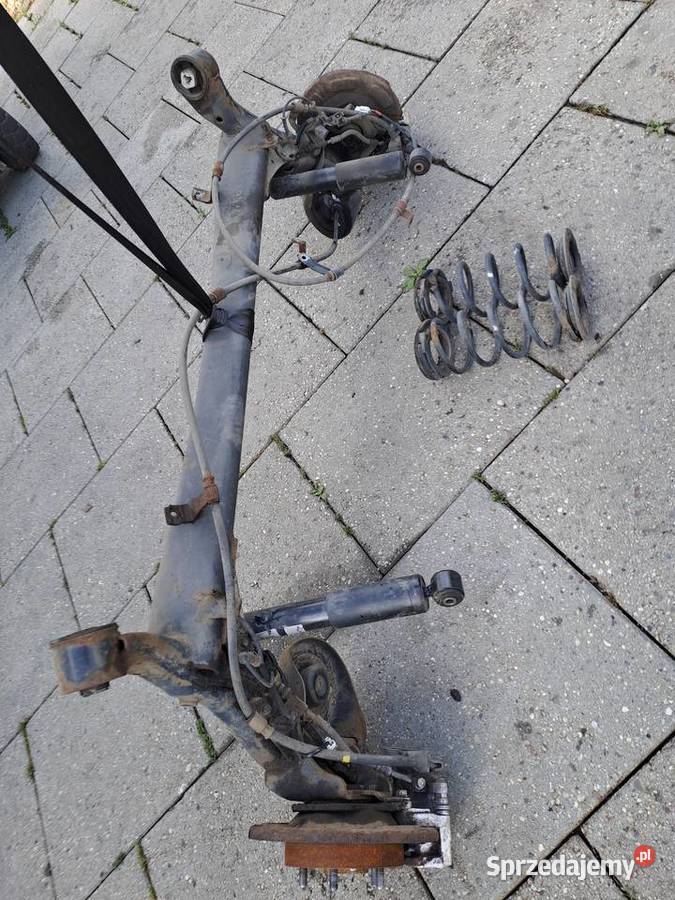 Kia Venga belka tylna oś kompletna śląskie Jastrzębie-Zdrój