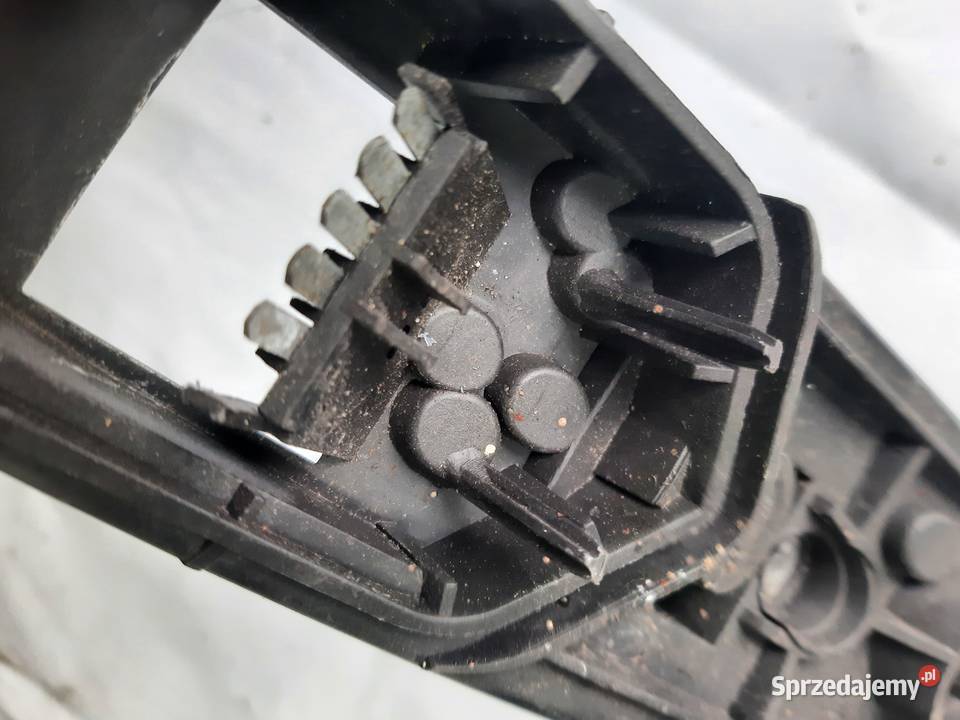 Opel Meriva listwa wkład lampy lewej tylnej lewy Lampy tylne Ksawerów