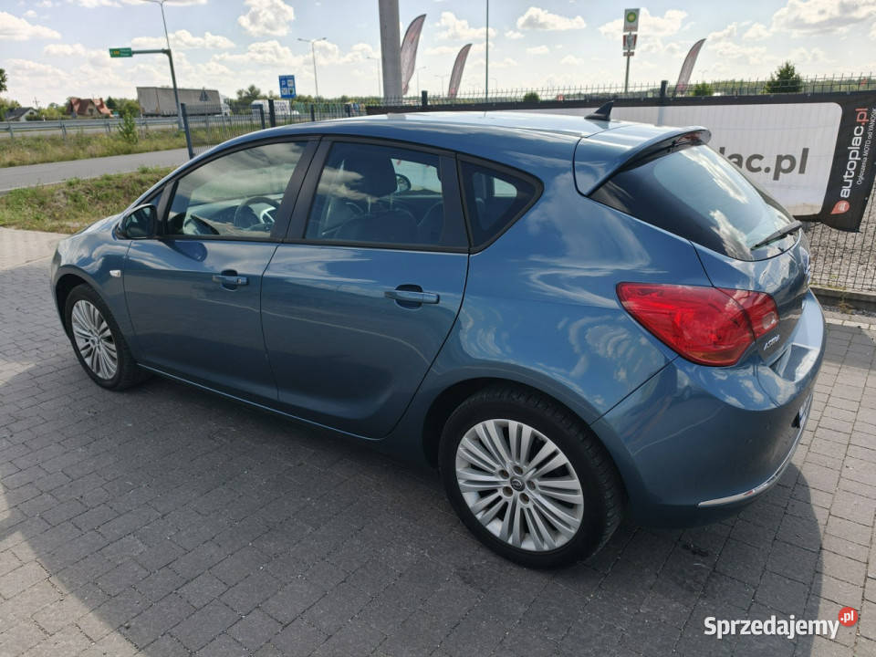 Opel Astra J 20092019 mazowieckie
