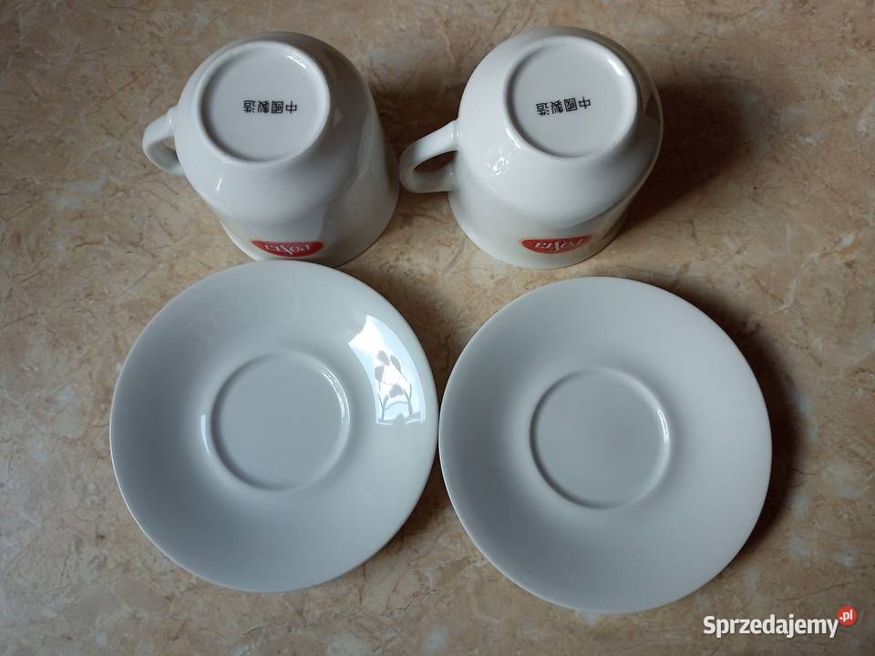 Komplet 2 filiżanek ze spodeczkami z logo znanej biały Częstochowa