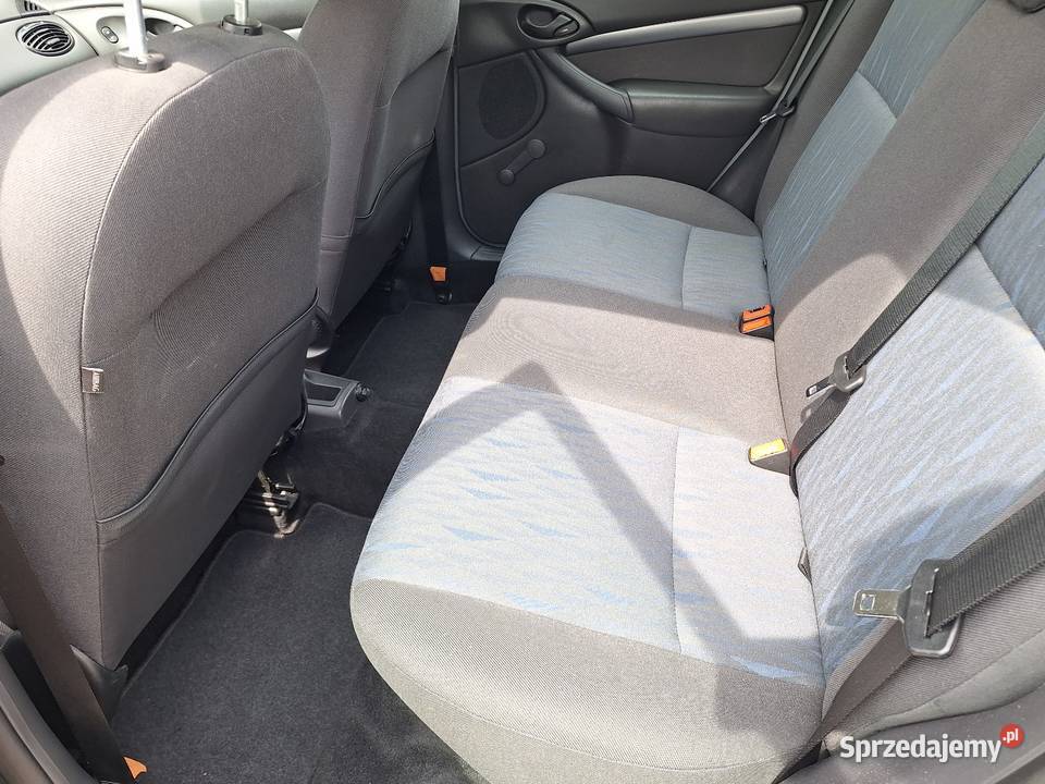 Ford Focus kombi benzyna piękny stan niski elektryczne szyby Bydgoszcz sprzedam