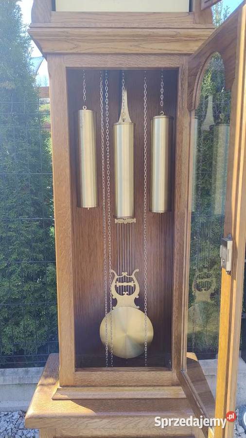 Zegar stojący w skrzyni dębowej Iwonicz-Zdrój