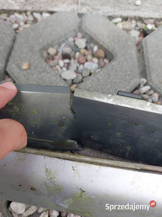 ZDERZAK PRZÓD PRZEDNI TOYOTA COROLLA E21 osobowe Wejherowo