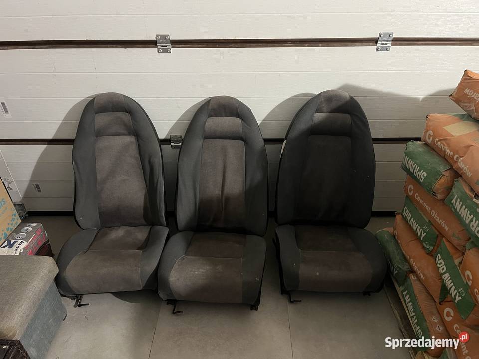 Fotele lotnicze Fiat 126p lubelskie Dzierzkowice-Podwody