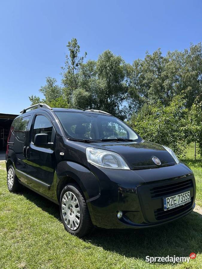 Fiat QUBO 14 benzyna 2008r klima czujniki Kielce sprzedam