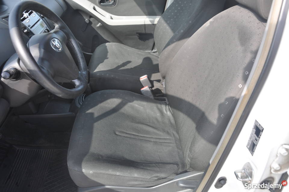 Toyota Yaris 2007 Biały sprzedam