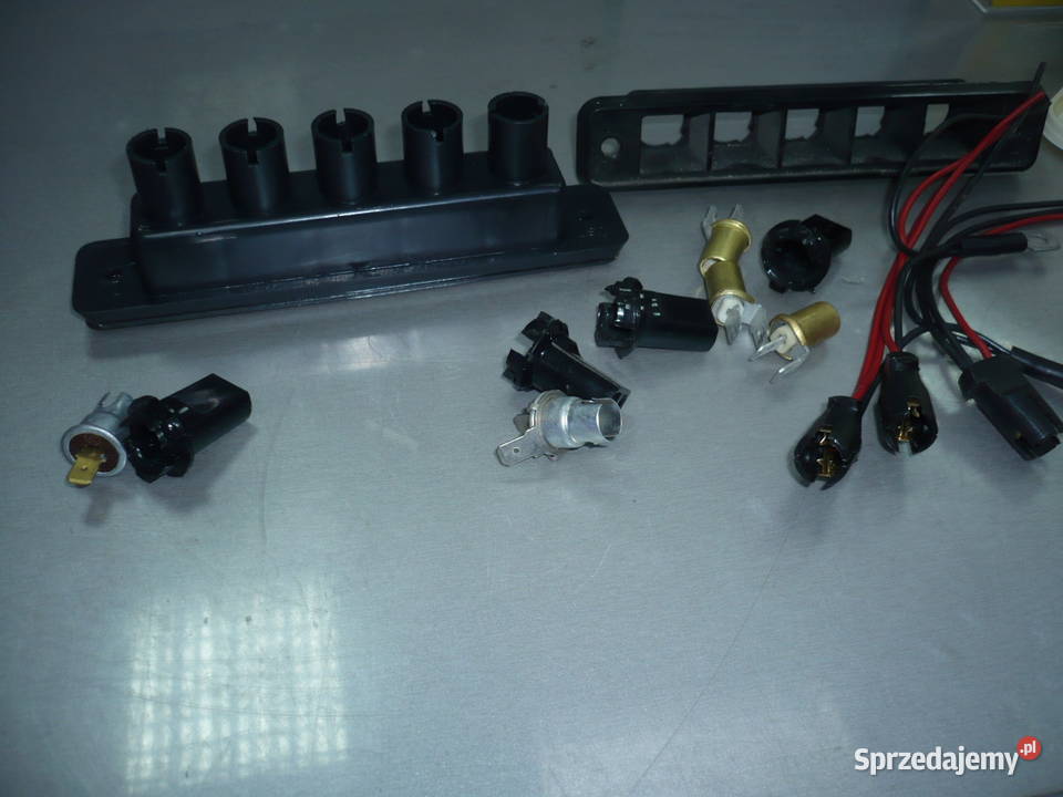 Oprawka żarówki listwy kontrolek MF oryginał ZM Warszawa