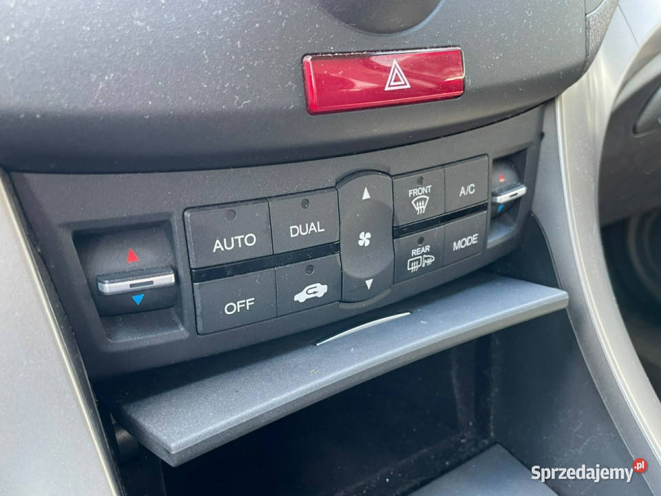 Honda Accord VIII 2008 4/5 Sadlno