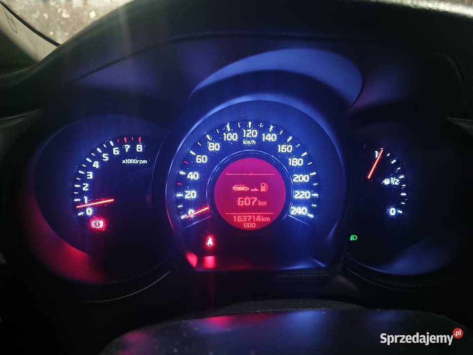 Kia Ceed kombi 2015r benzyna 16 Dobrzewino