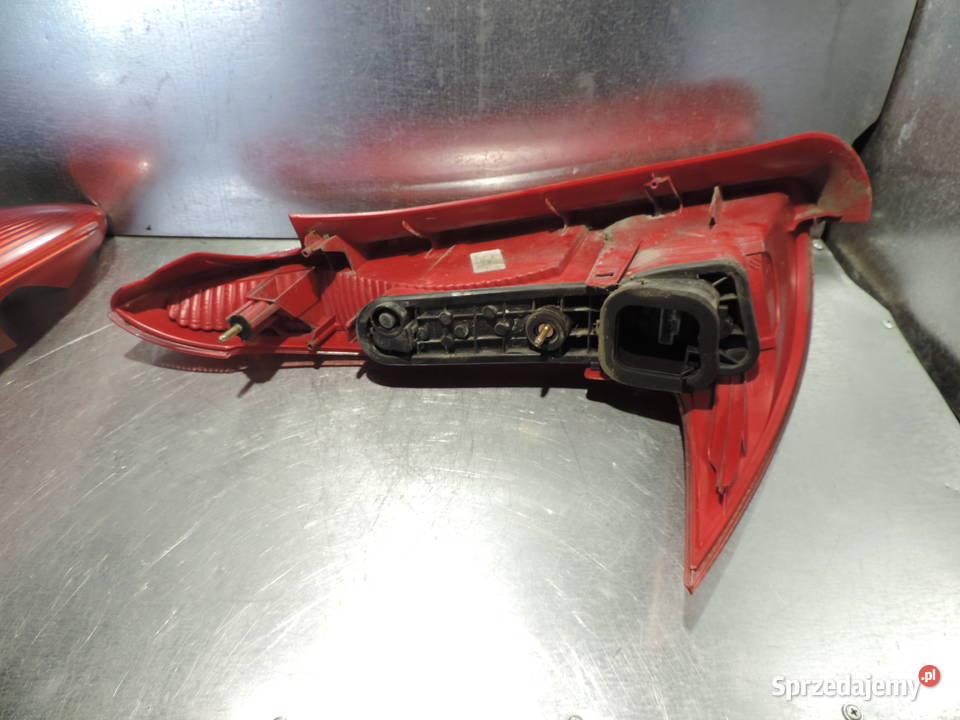 PEUGEOT 206 SW LAMPA PRAWY TYŁ Lampy tylne Nowy Sącz