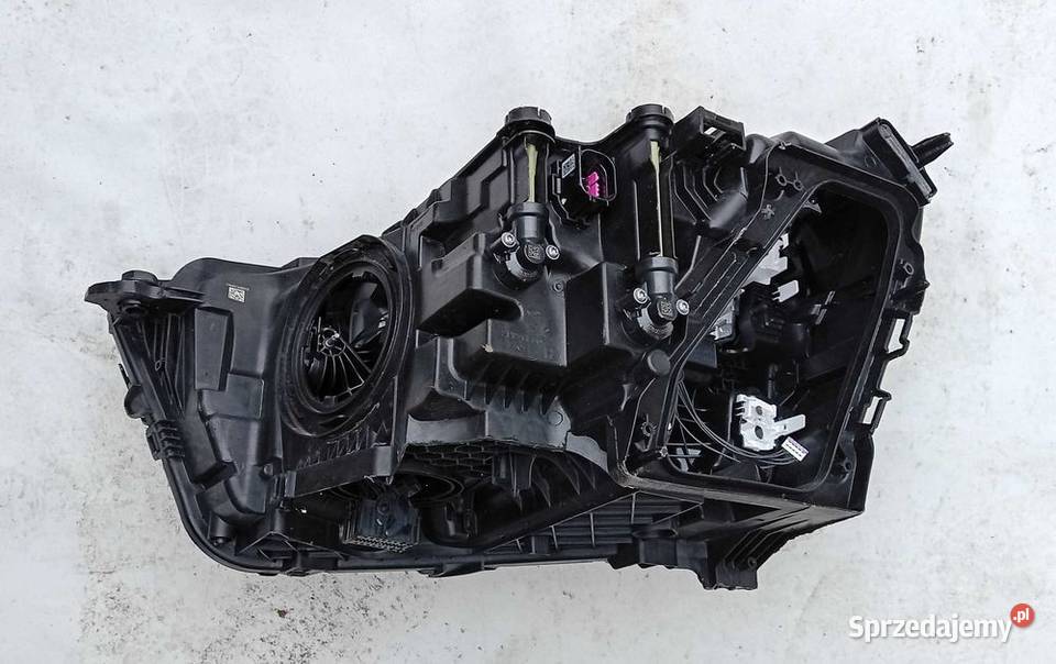 Audi Q3 Full Led reflektor lampa prawy przód osobowe Przeźmierowo
