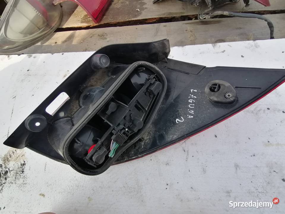 Lampy Tył Komplet Renault Laguna 2 Kombi Pogorzelec sprzedam