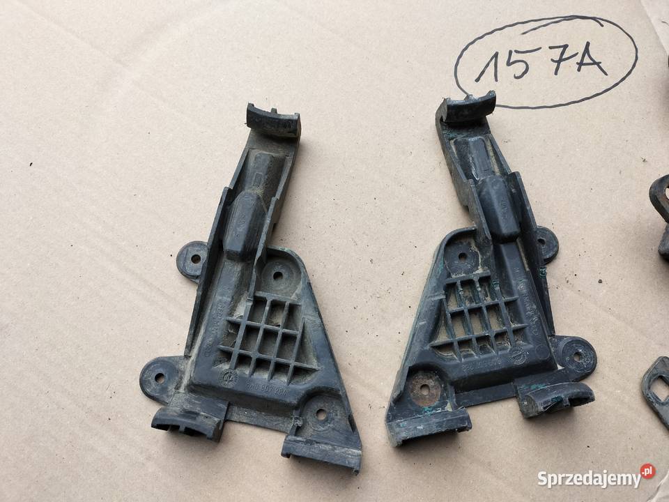 AUDI 80 B4 UCHWYT ŚLIZG ZDERZAKA 8A0807284 Kamień-Kolonia