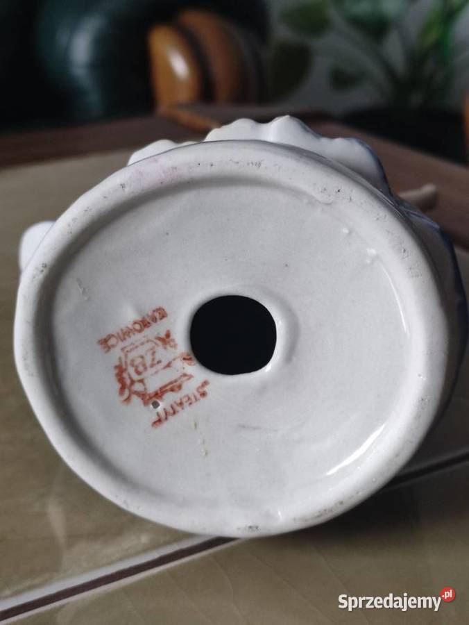 Figurka porcelanowa dama w krynolinie Steatyt Janów Lubelski