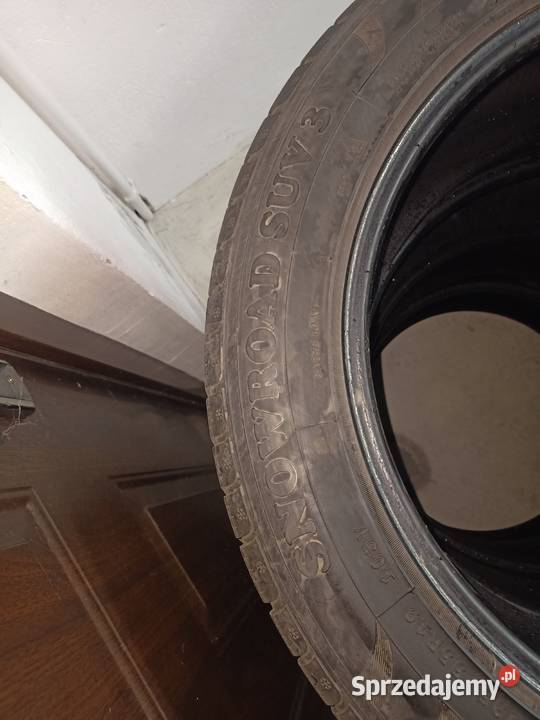 Opony zimowe 23555R19 Komplet 4 2019 r 55 Samochodowe Dąbrowa Tarnowska sprzedam