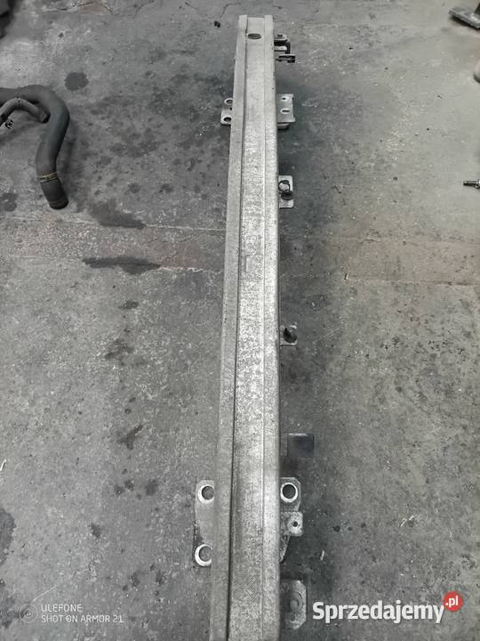 Belka przedniego zderzaka Megane III Coupe osobowe sprzedam