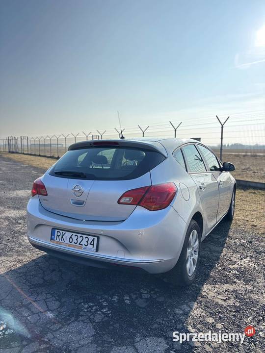 Opel Astra J 16 Ecotec 140000 przebiegu 2015r podkarpackie Krosno