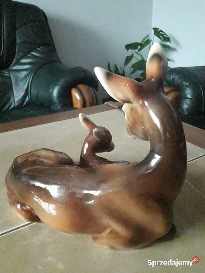 Jeleń z płowym wiedeńska ceramika artystyczna Porcelana i szkło Janów Lubelski