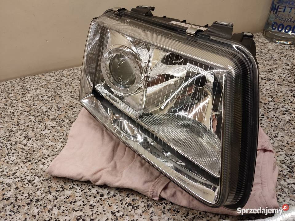Reflektor lampa ksenonowa Audi S3 8L Głuchołazy sprzedam