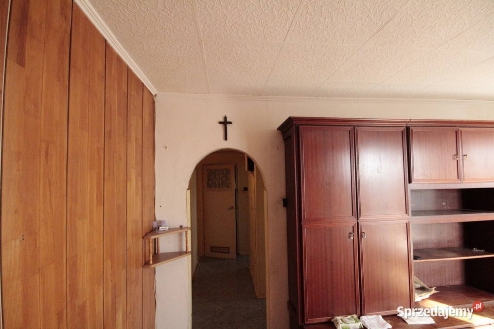 2pok 41met Młodych Techników BALKONPIWNICA winda dolnośląskie