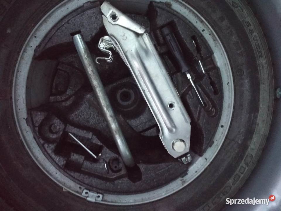 Wklad wypelnienie kola zapasowego Audi A3 8L Pozostałe