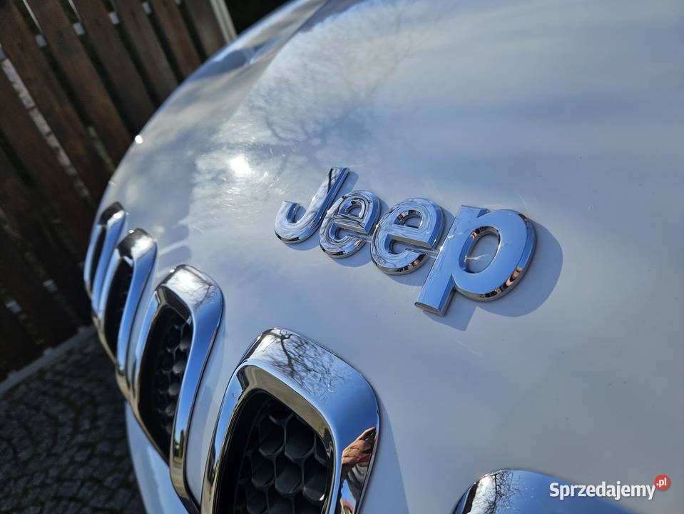 Jeep Cherokee V 24 limited nie USA stan automatyczna