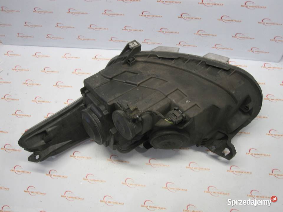 CITROEN C3 PICASSO LIFT 13r lampa prawa przód Kielce