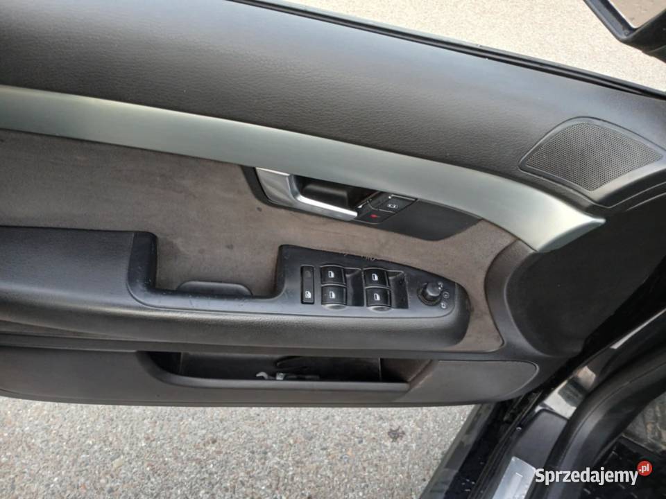 Sprzedam Audi A4 B7 25 V6 450000km Sowina