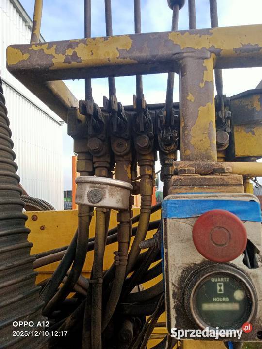 Żuraw hmf 19044 wysuwy podpory udt zasięg 129m 12000cm3 Probostwo Górne