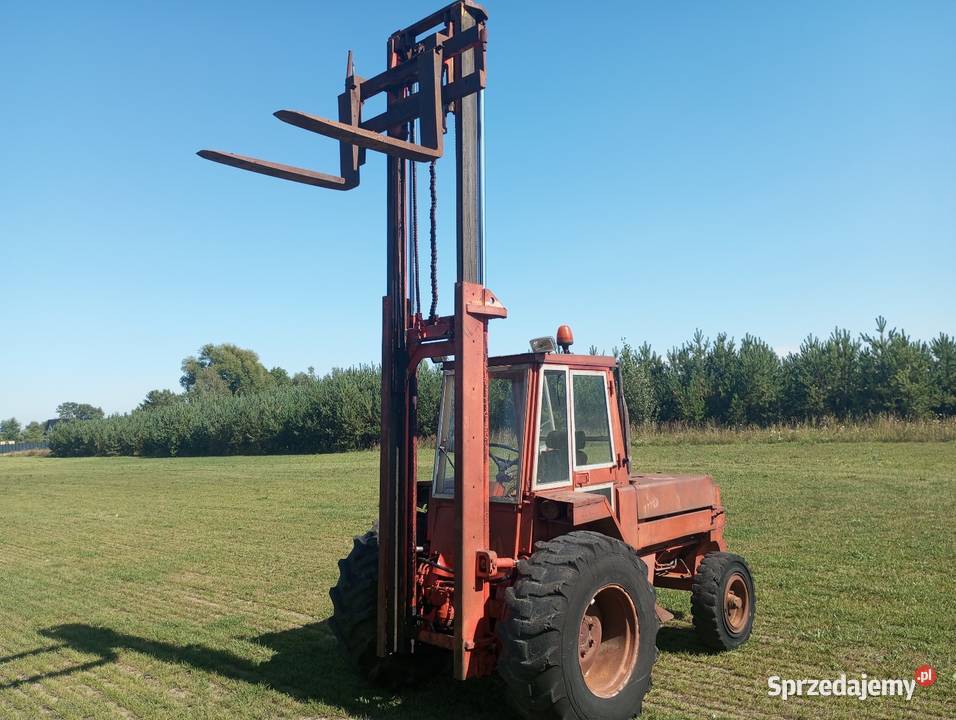 Wózek widłowy terenowy Manitou Wózki widłowe Buk