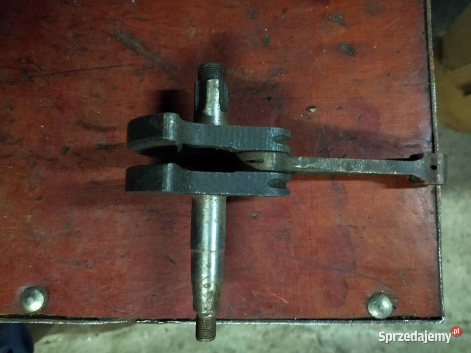 Wał korbowy do zabytka Nowy Tłuszcz