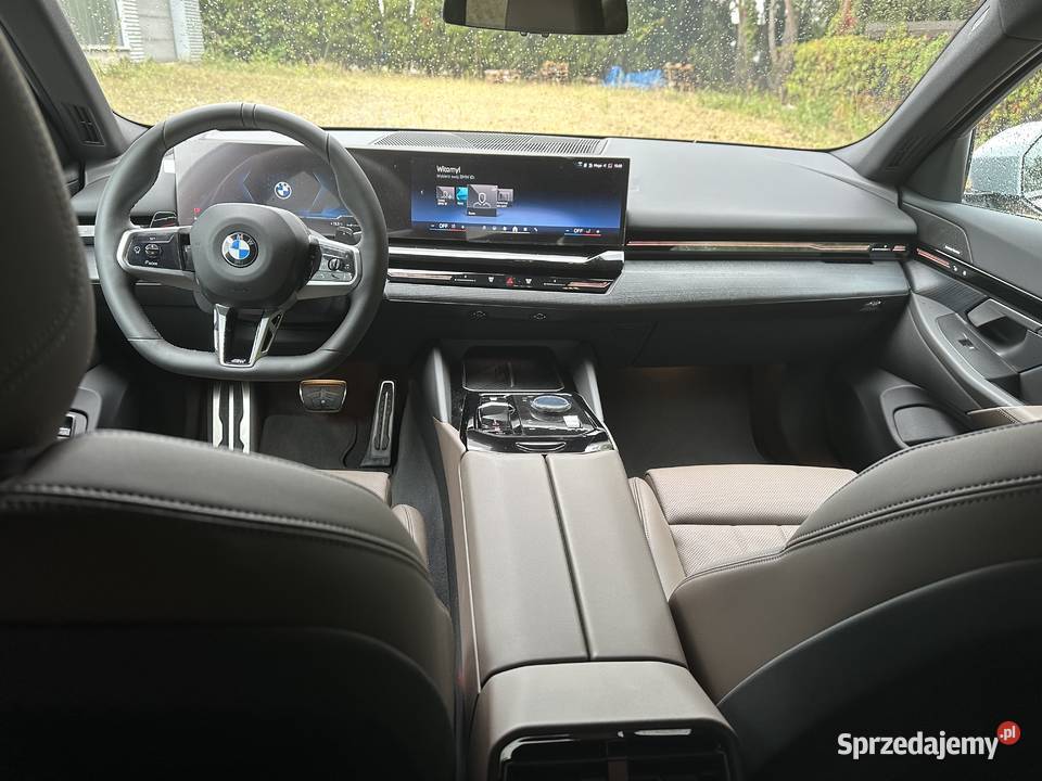 BMW 520i MPAKIET wynajem z wykupem w kwocie 4590 Warszawa