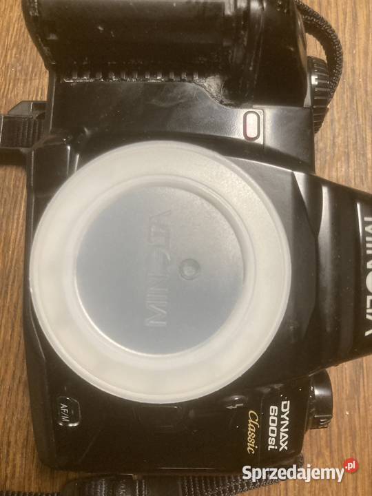Aparat analogowy Minolta 600si uszkodzony Antoninek sprzedam