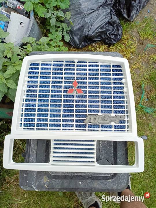 Mitsubishi MT 2101 2201 grill Trzebnica