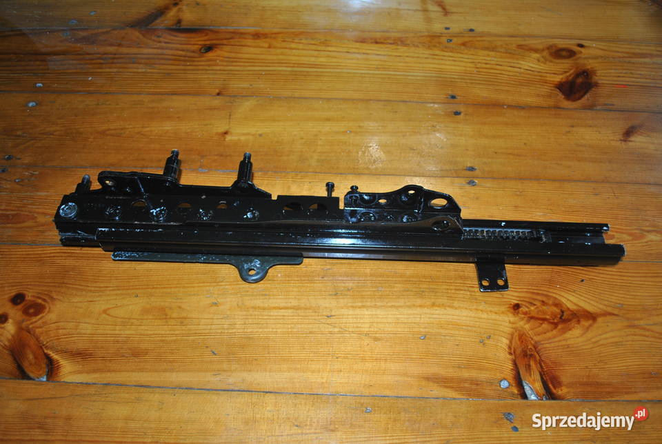 Szyna fotela pasażera zewnętrzna drzwiach BMW osobowe Poręba