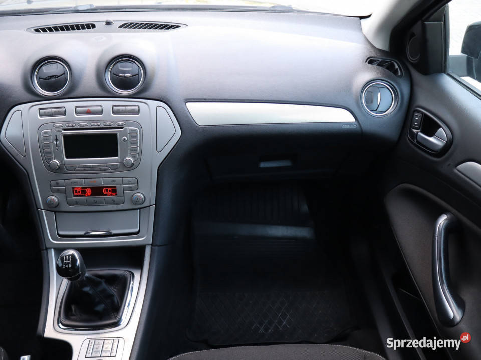 Ford Mondeo 18 TDCi mazowieckie